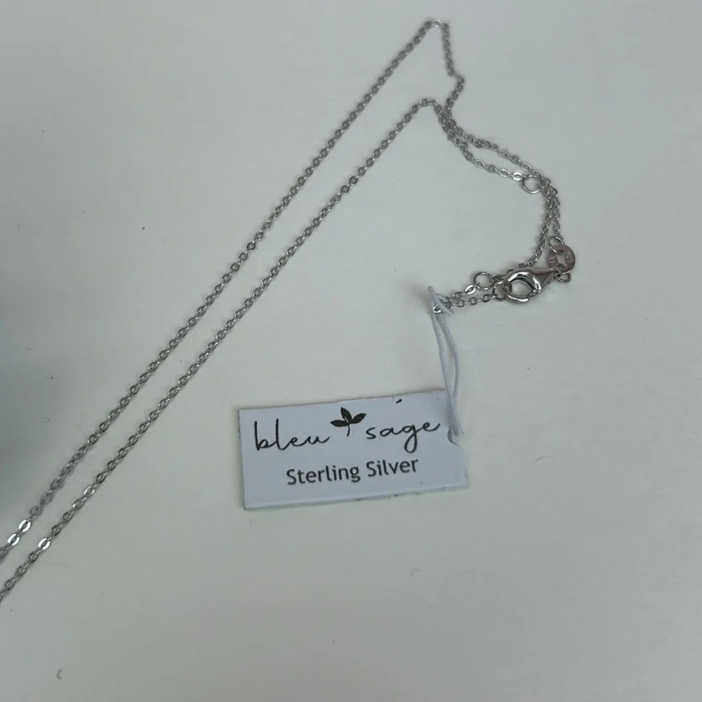 Sterling Silver crystal Flower pendant with adjustable chain Bleu Sage NWT - Picture 3 of 16